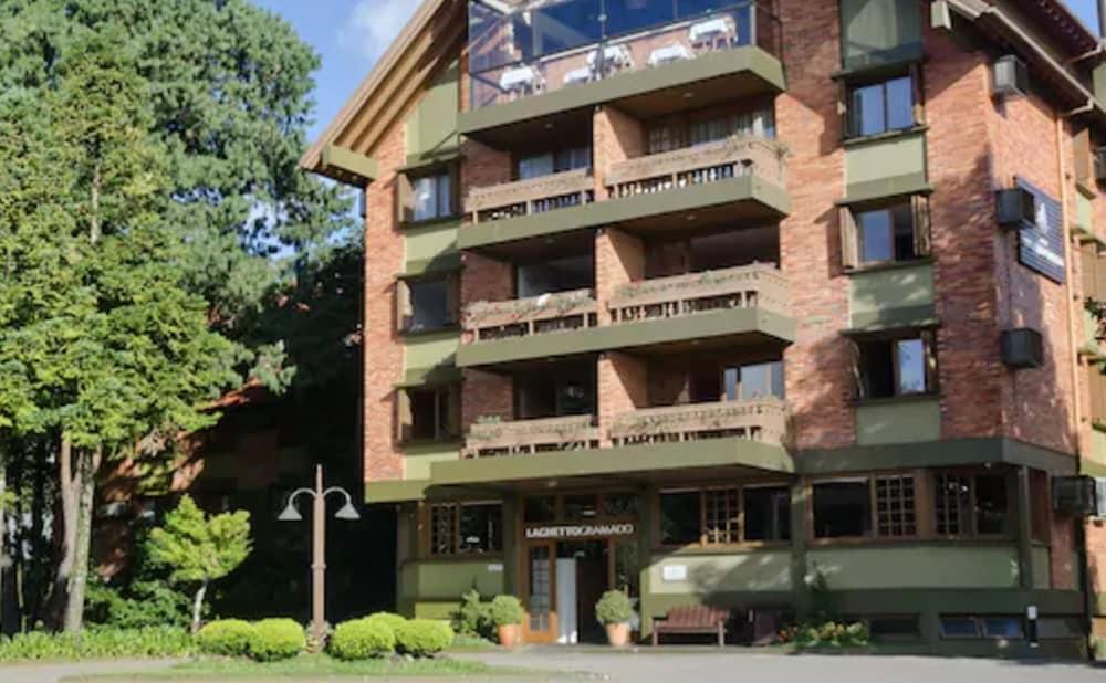 Laghetto Hotel 4*